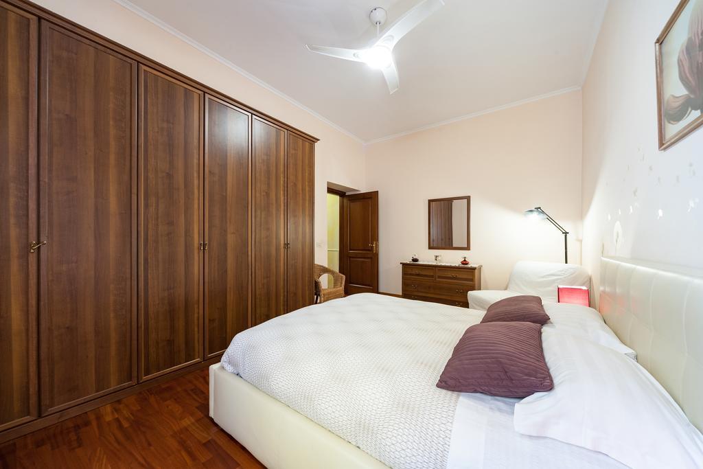 Tridomus Apartment - Mecenate 77 Rome Buitenkant foto